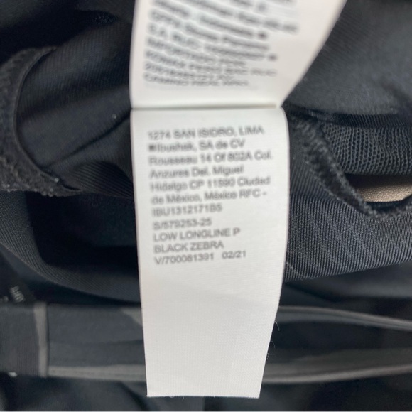 Old Navy Active Long Line Sports Bra Size L Black And Gray Zebra Stripe Print - Picture 9 of 10